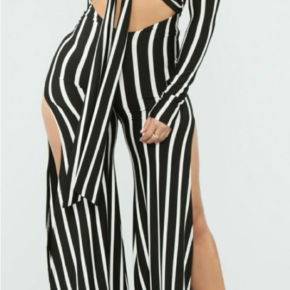 Split leg Halter Tie Jumpsuit